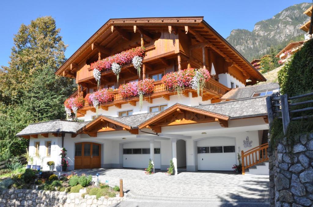 Haus Kristall Alpbach Luaran gambar